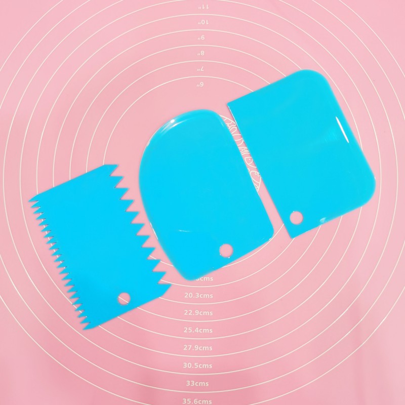 Food Grade PP Plastic Dough Scraper Manufacturer - Customizable Logo Pastry Cutter