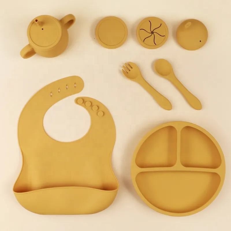 Baby Silicone Feeding Mat Set Manufacturer - Cute Portable with 450ml Bottle
