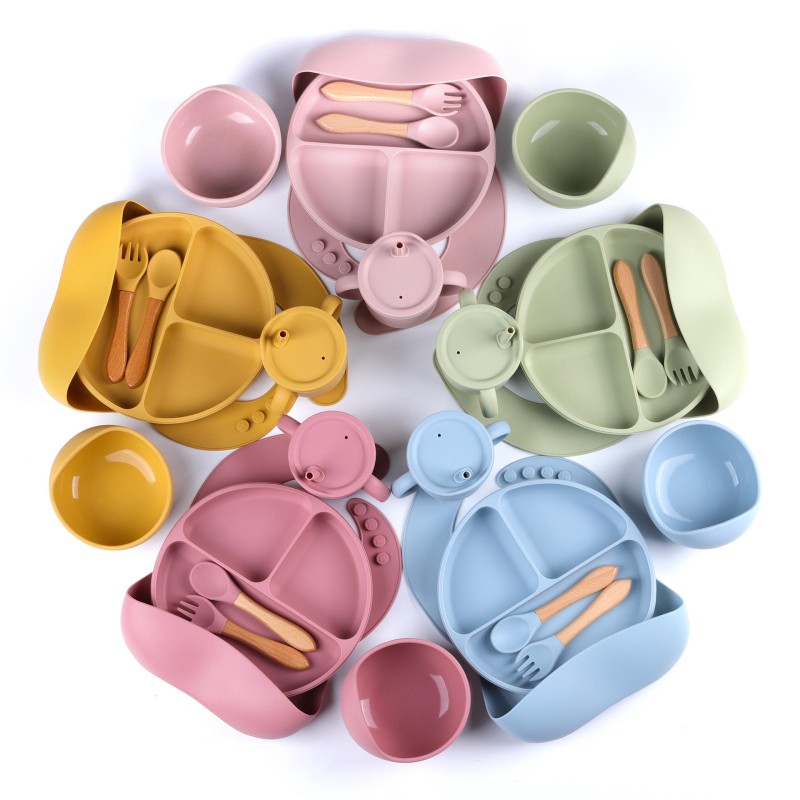 Baby Feeding Bowls Set Factory - 2025 BPA Free Silicone Bottle Brush Spoon Cups