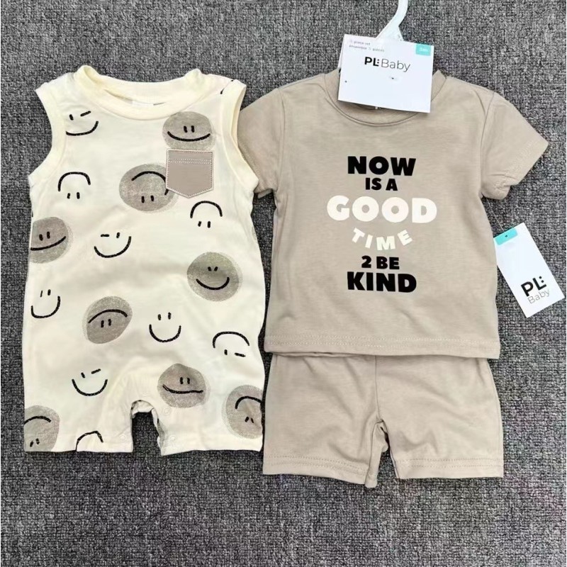 Baby Feeding Pillow - Washable Nursing Support