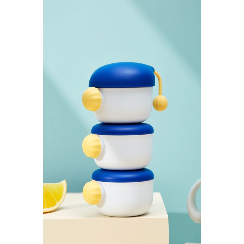 Formula Dispenser - Scoop Included Container