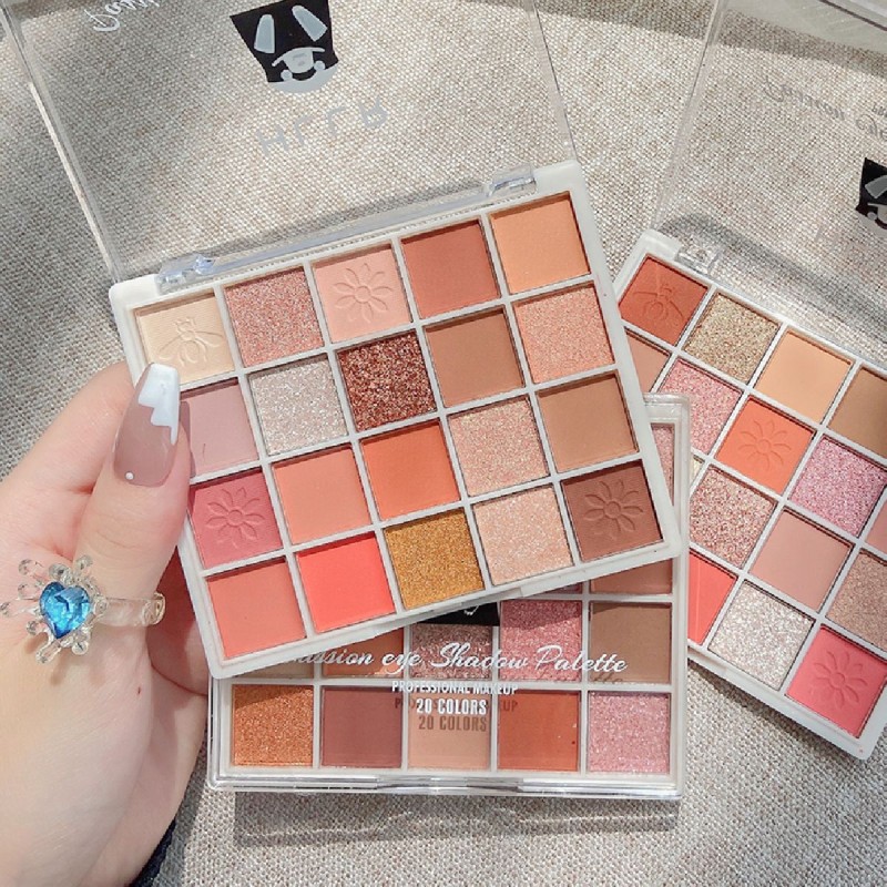 Wholesale 20 Color Cosmetic Eye Shadow Aluminum Plate Maquiagem Profissional Empty Luxury Eyeshadow Palette Plastic