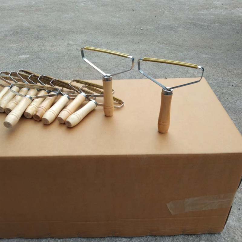 Pet Lint Remover - Blue Long Handle