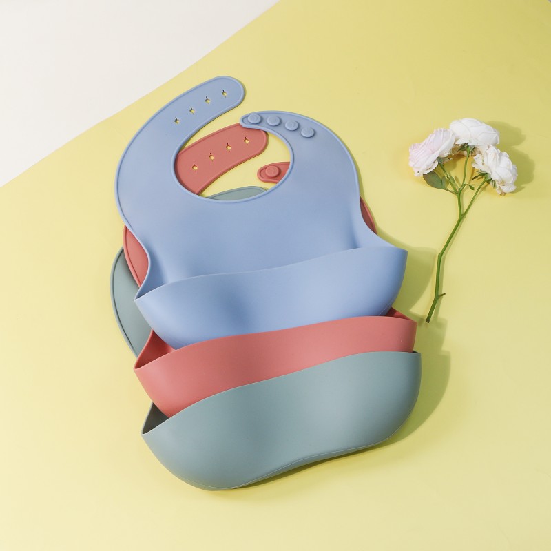 Baby Eating Bibs Manufacturer - Hot Sale Custom Eco-Friendly Waterproof PU with Button Closure Pocket