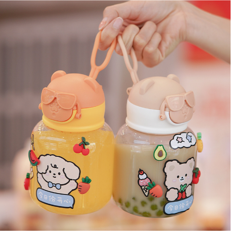 Water Bottle - Bear Lid Straw Design