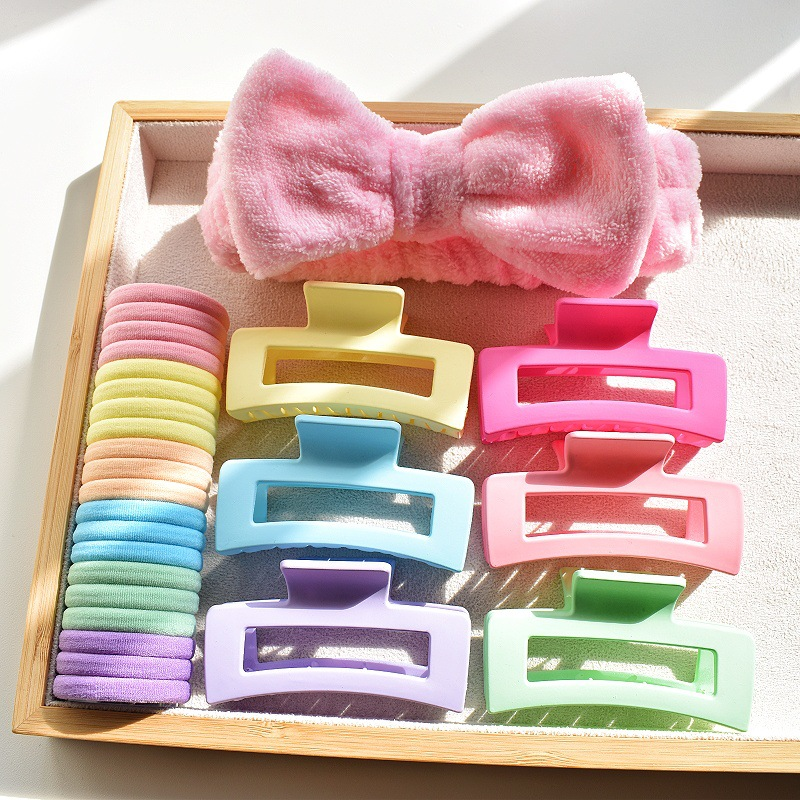 Spa Wristband Set - 27pcs Makeup Band