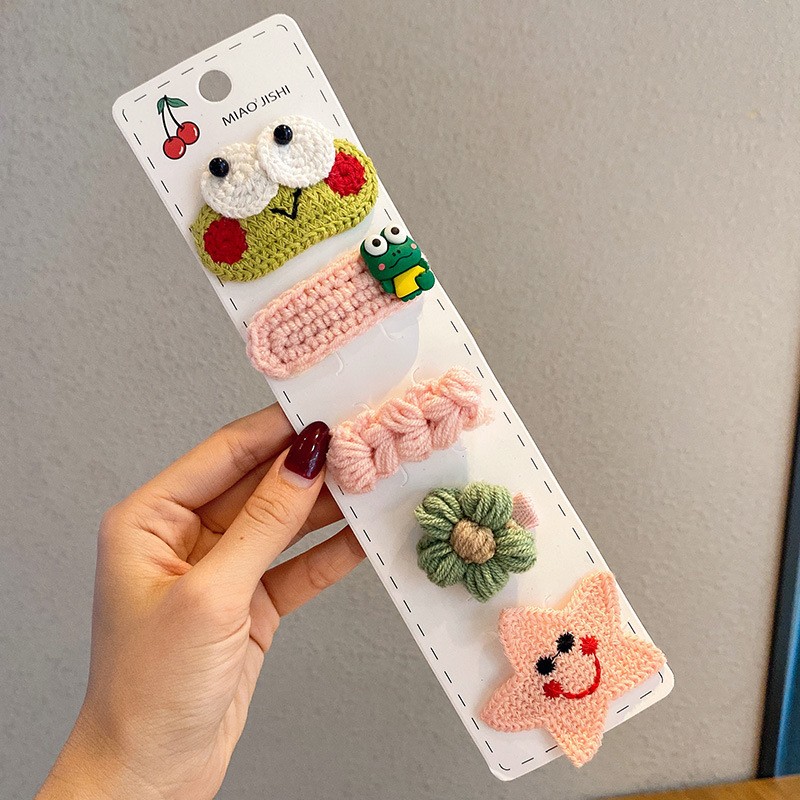 Wool Hair Clip - Autumn Winter Animal Design