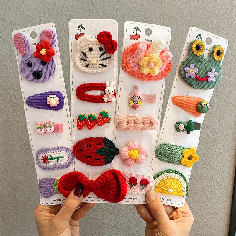 Wool Hair Clip - Autumn Winter Animal Design