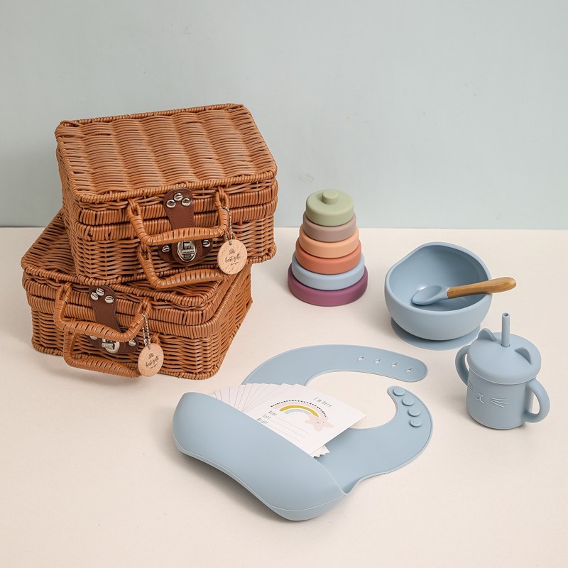 Baby Gift Set Manufacturer - Silicone Bib Bowl Cup Wooden Milestone Toy Newborn Retro Hamper Set