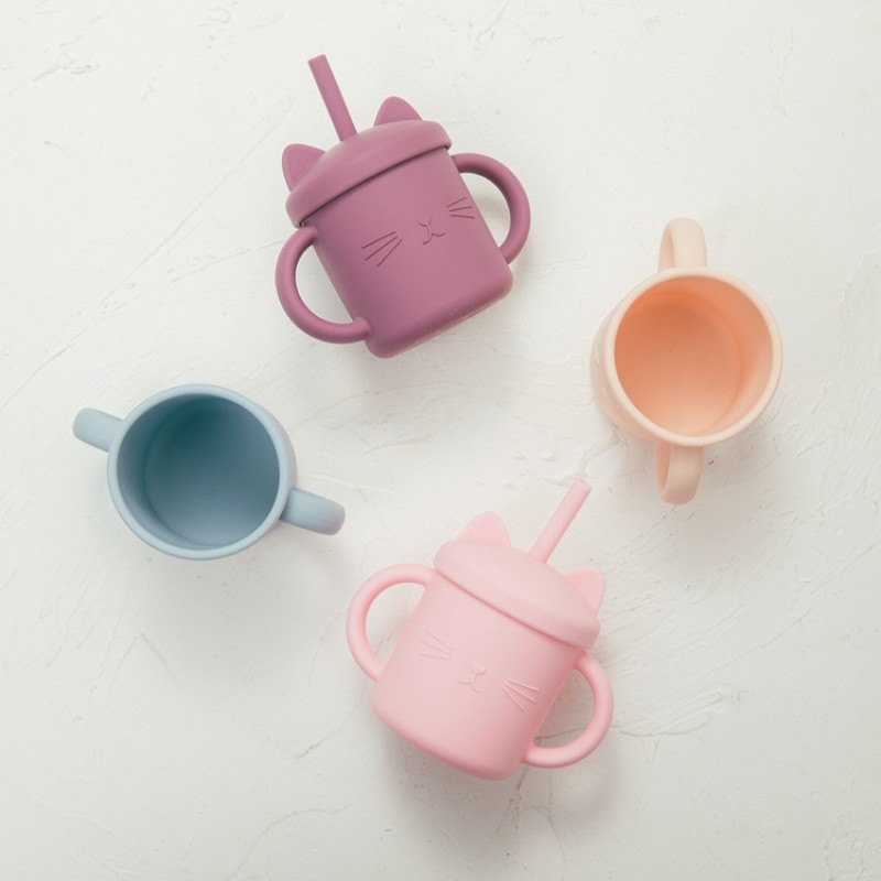 Silicone Sippy Cup Manufacturer - 200ml Portable Reusable Toddler Training Straw with Handle Cartoon Pattern