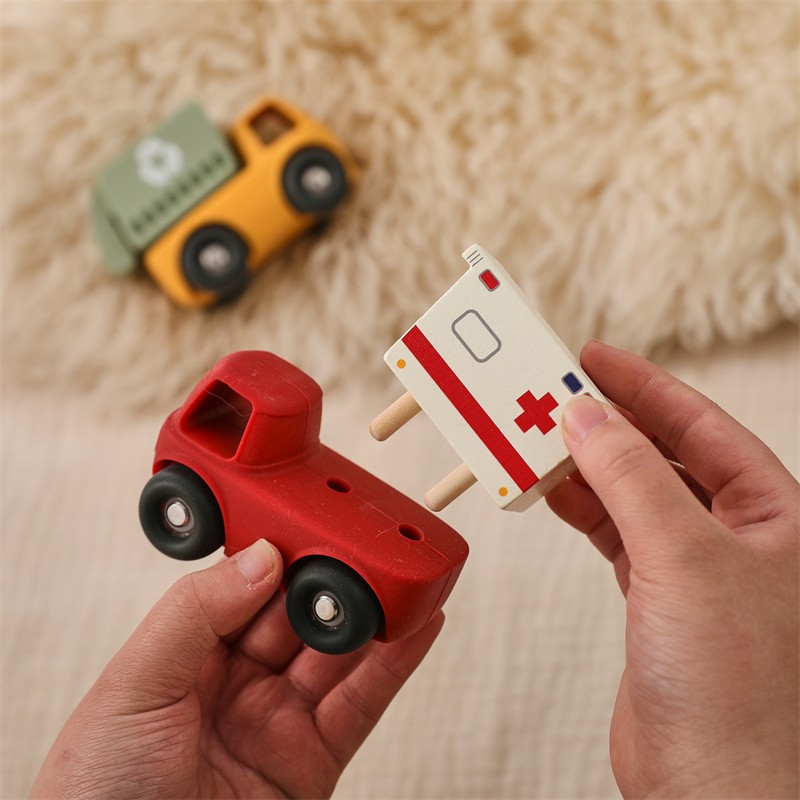 Silicone Toy Car Manufacturer - Unisex Montessori Colorful Early Educational Cognitive Traffic Bus in Bag