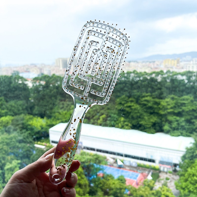 Detangling Brush - Shiny Curly Hair