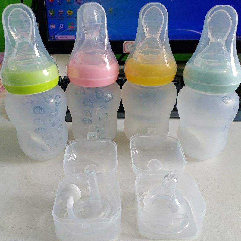 Squeeze Feeding Bottle - Silicone with Spoon