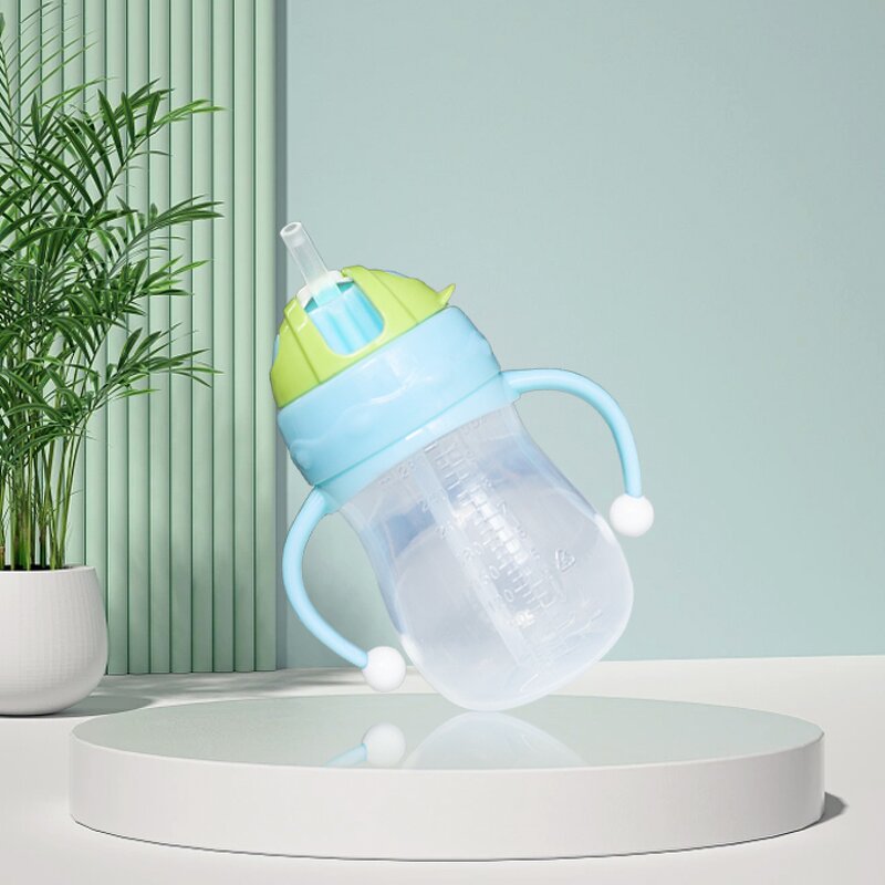 Baby Cup - Creative with Straws