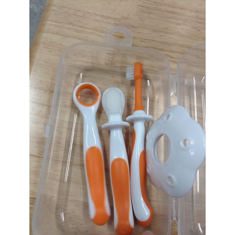 Oral Care Set - 3 in 1 Tongue Cleaner