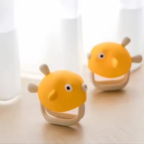 Silicone Chew Teether Supplier - OEM Cute Fish Shape Soft Grasping Toy