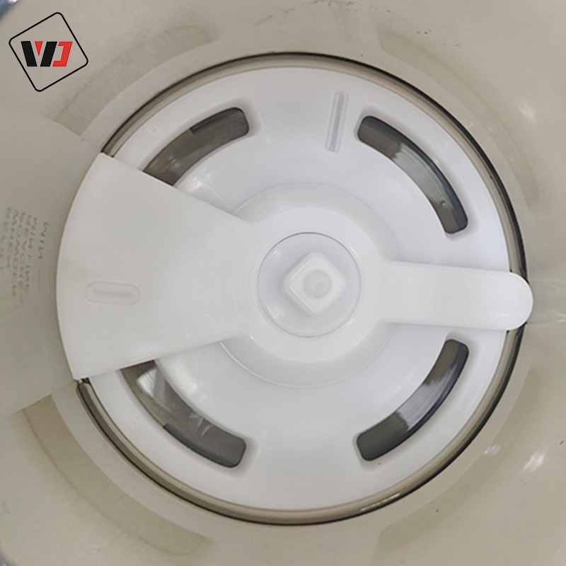 Baby Bottle - Fast Uniform Formula Dispensing