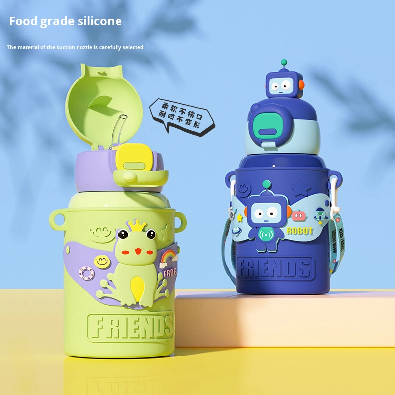 Kids Water Bottle - Insulated Straw