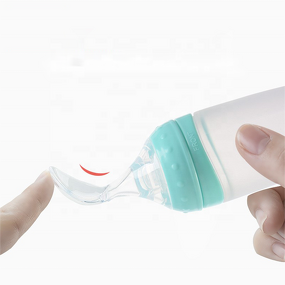 Baby Feeder - Silicone Spoon