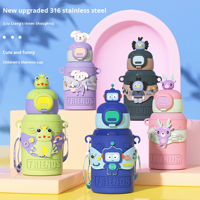 Kids Water Bottle - Insulated Straw