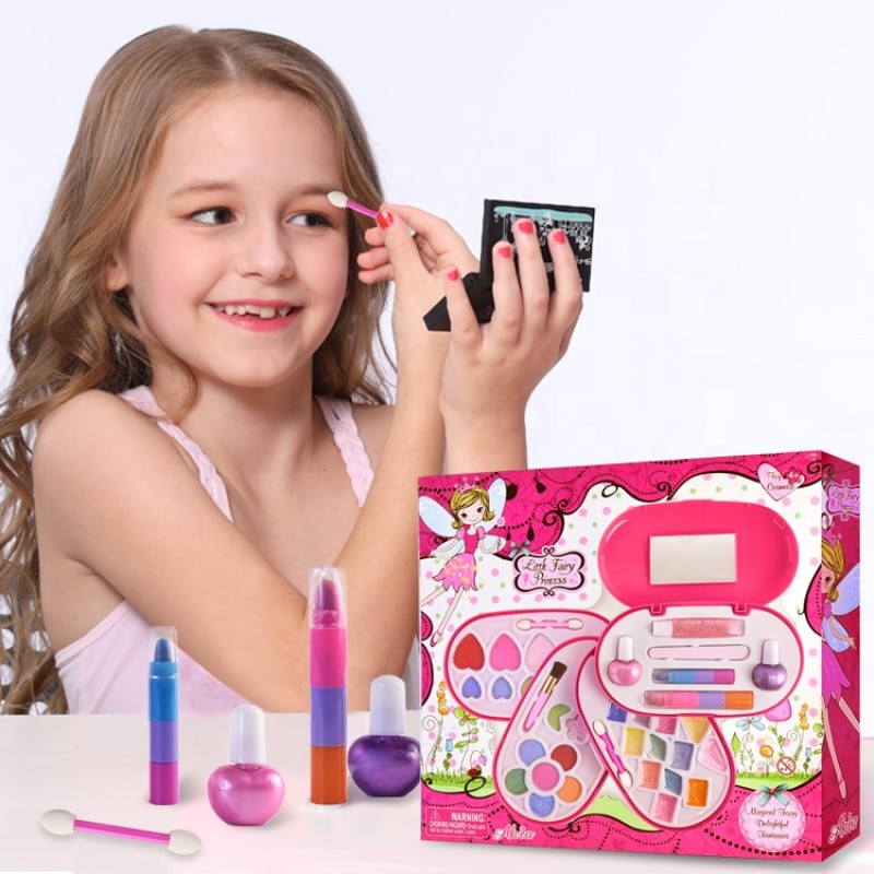 Cosmetics Gift Set - Pretend Play Toy