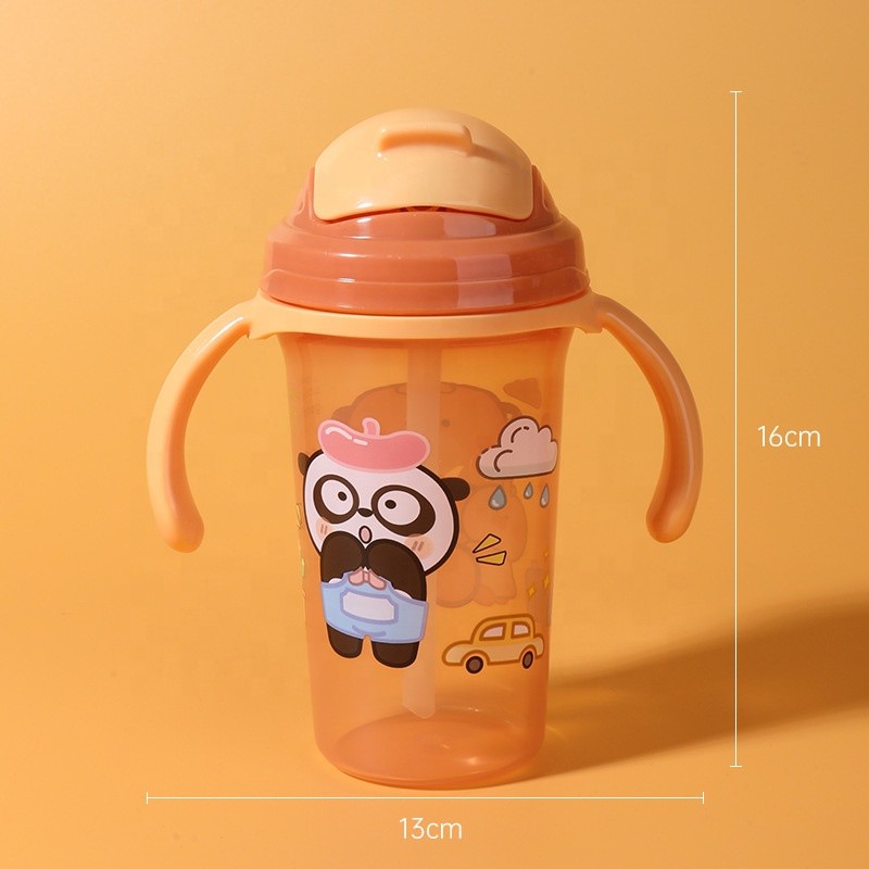 Plastic Baby Training Cup Supplier - OEM Cartoon Cute Apple shaped 300ml with Handle