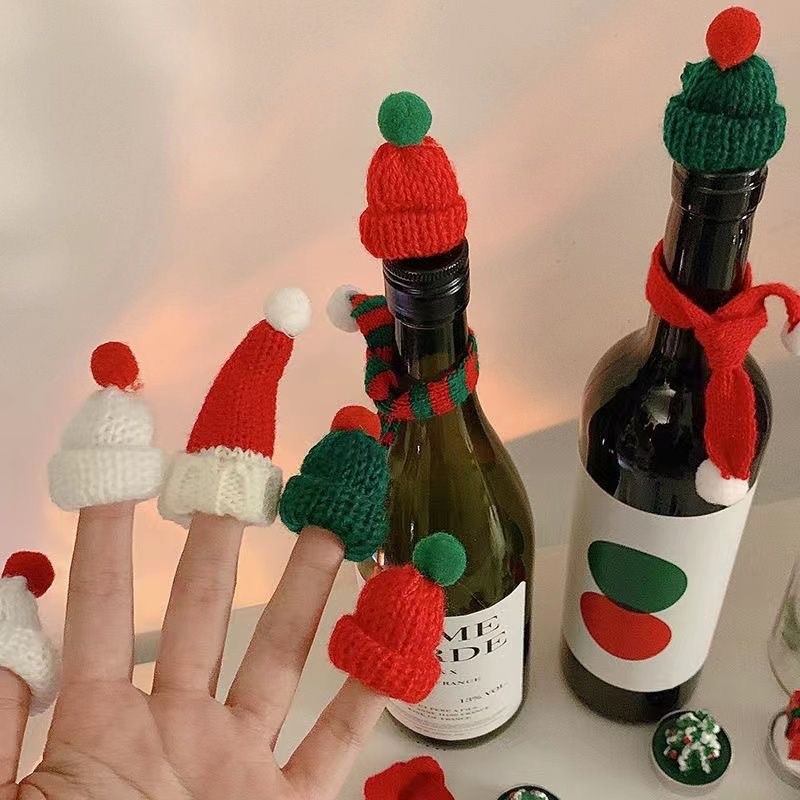 Christmas Bottle Scarf Supplier - Mini Christmas Hat Scarf Doll Decoration Bottle Scarf