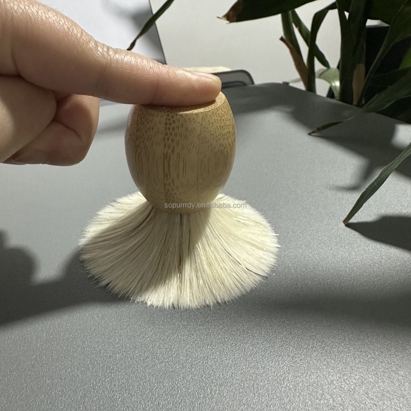 Custom Facial Brush Manufacturer - Natural Bristles Wooden Kabuki Cleansing Brush