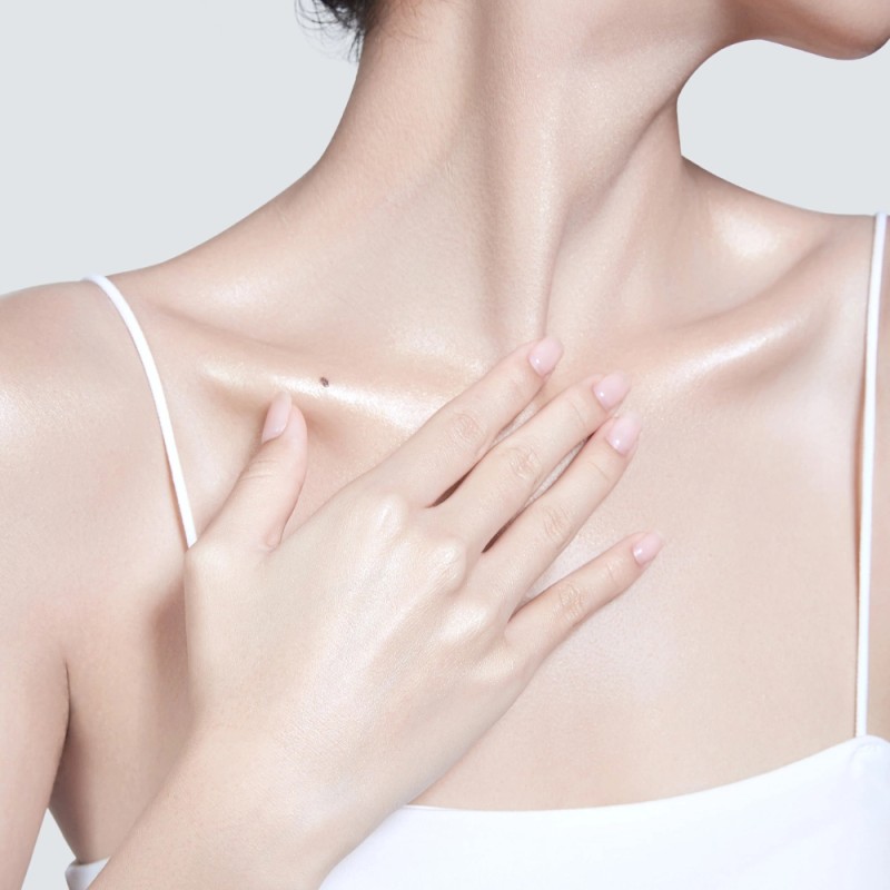 High Quality Wholesale Private Label Luxury Moisturizing Nourishing Lightening Natural Skin Whitening Body Lotion