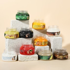 Wholesale Fruit Sea Salt Scrub Exfoliating Wholesale Vegan Skin Whitening Moisturizing Mango Blueberry Kiwi Bath Salt Body Scrub