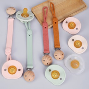 Pacifier Clip Set Manufacturer - Custom Wooden Silicone Clip