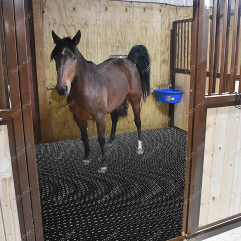 Stable Flooring Mat Manufacturer - Black Customized Rubber
