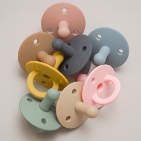 Baby Pacifier Manufacturer - BPA Free Natural Rubber