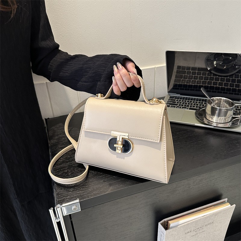 Shoulder Bag Manufacturer - Ladies Large PU Leather