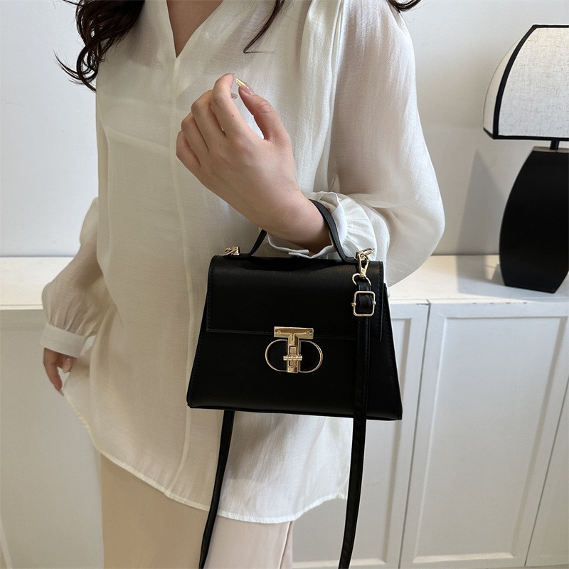 Shoulder Bag Manufacturer - Ladies Large PU Leather