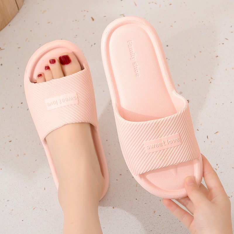 Summer Slippers Manufacturer - Wholesale Bouncy