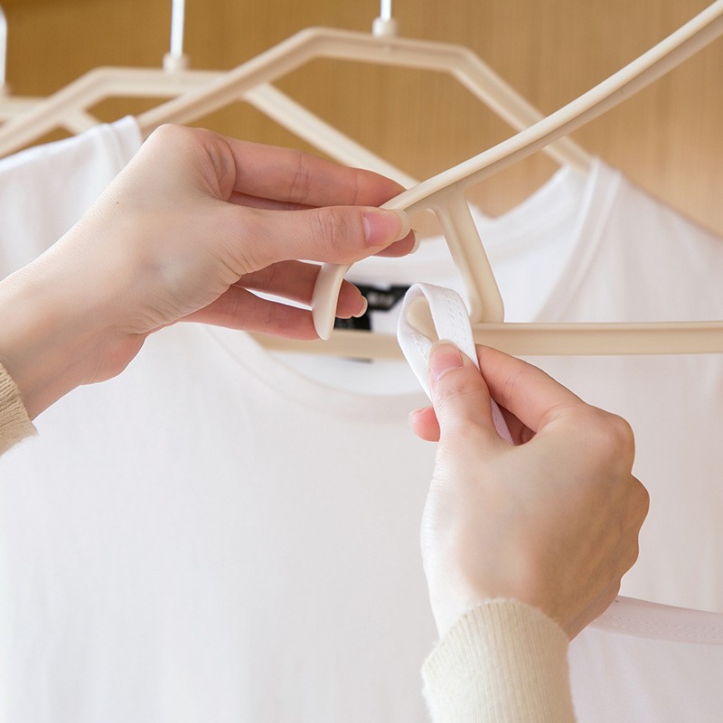 Pants Hangers Manufacturer - Space Saving