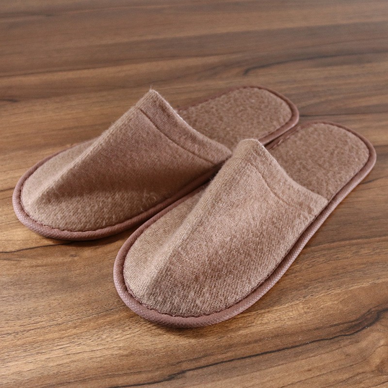 Hotel Slipper Manufacturer - Neat Close Toe