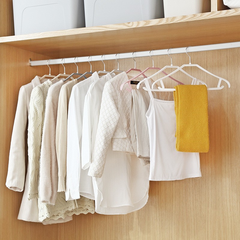 Pants Hangers Manufacturer - Space Saving