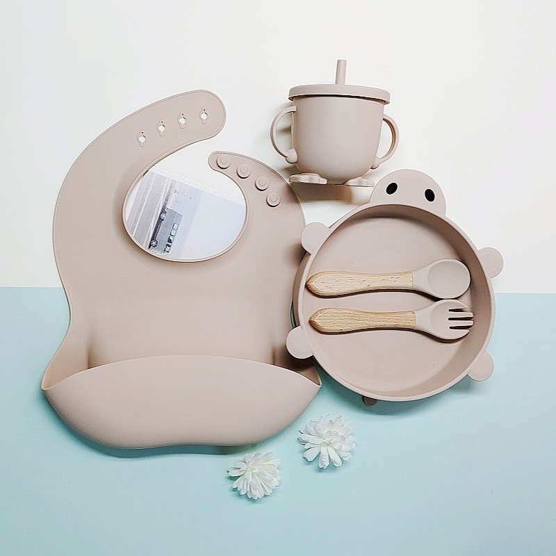 Baby Dishes Set Factory - Cartoon Animal Silicone Feeding