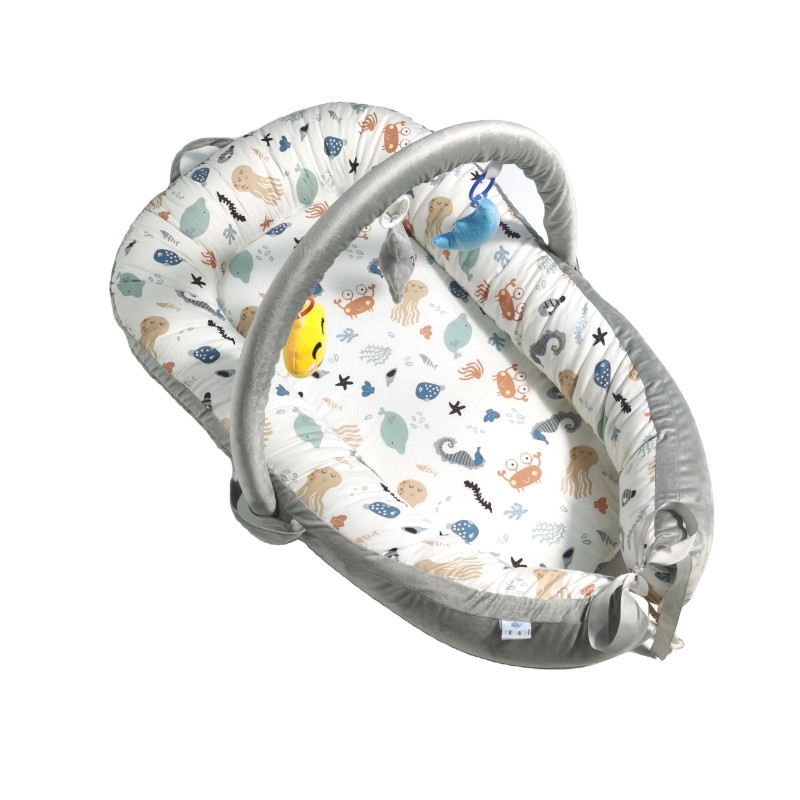 Baby Nest Bed New Baby Products Portable Baby Lounger with Pillow and Child Sleep Toy