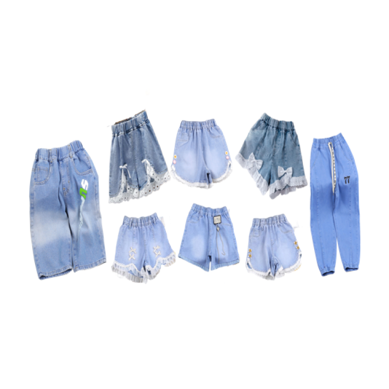 Girls Summer 2024 New Arrival Western Korean Style Versatile Children Summer Wear Thin Denim Shorts with Lace Trendy