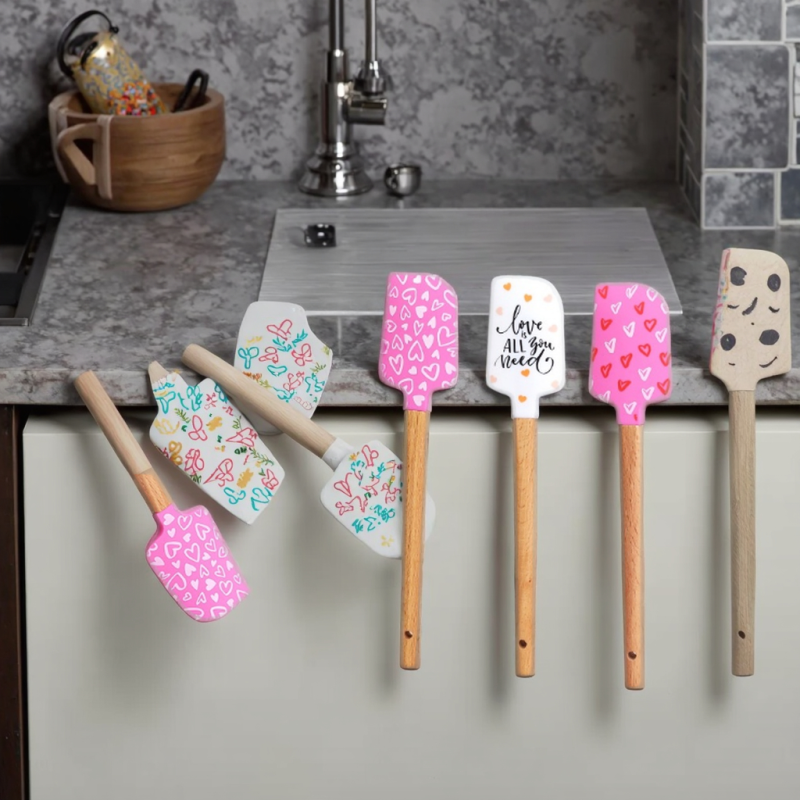 Valentine's Day Baking Pastry Scraper Baking Silicone Spatula Printed Pattern Silicone Spatula