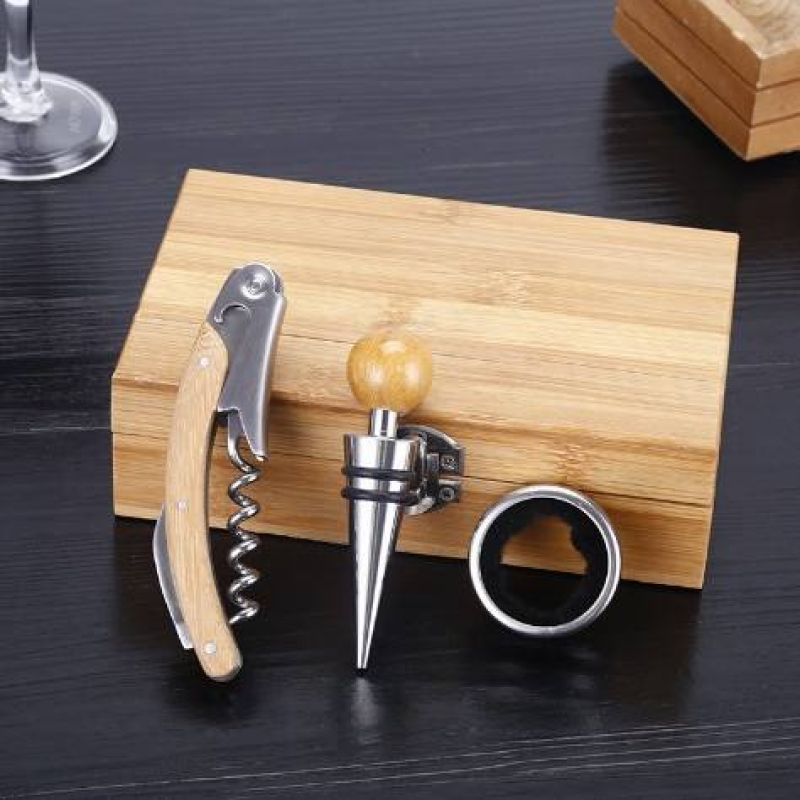 Hot-Selling Wine Bottle Opener and Corkscrew Set Gift Box for Wine Lovers Includes Party House