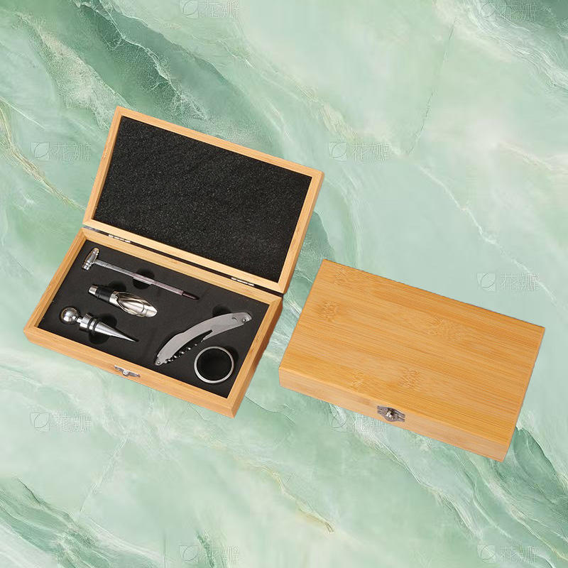 Hot-Selling Wine Bottle Opener and Corkscrew Set Gift Box for Wine Lovers Includes Party House