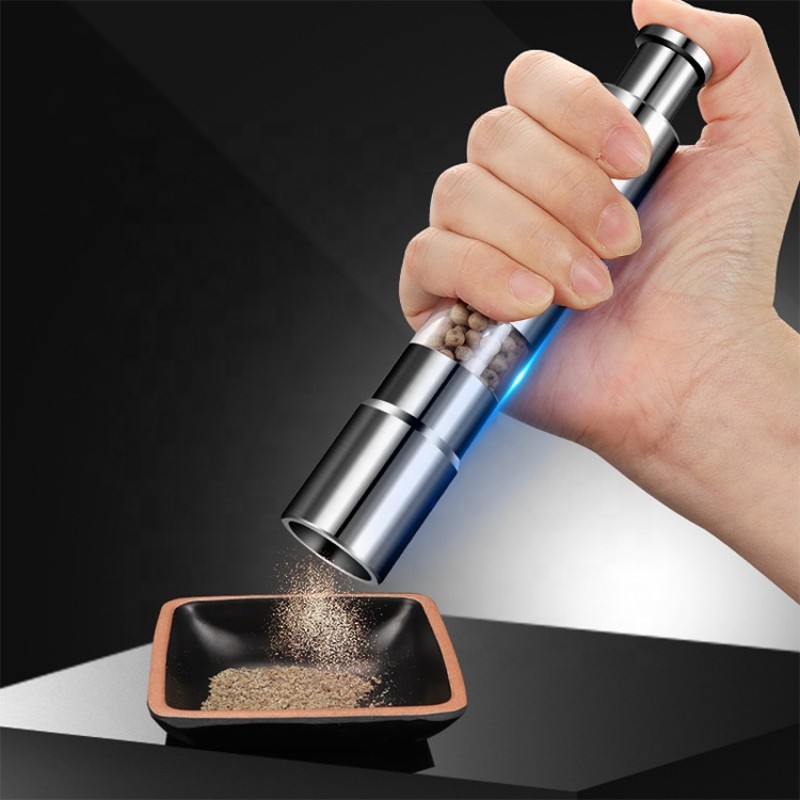 Hot Selling Metal Salt and Pepper Grinder Set Manufacture's Gravity-Operated Design