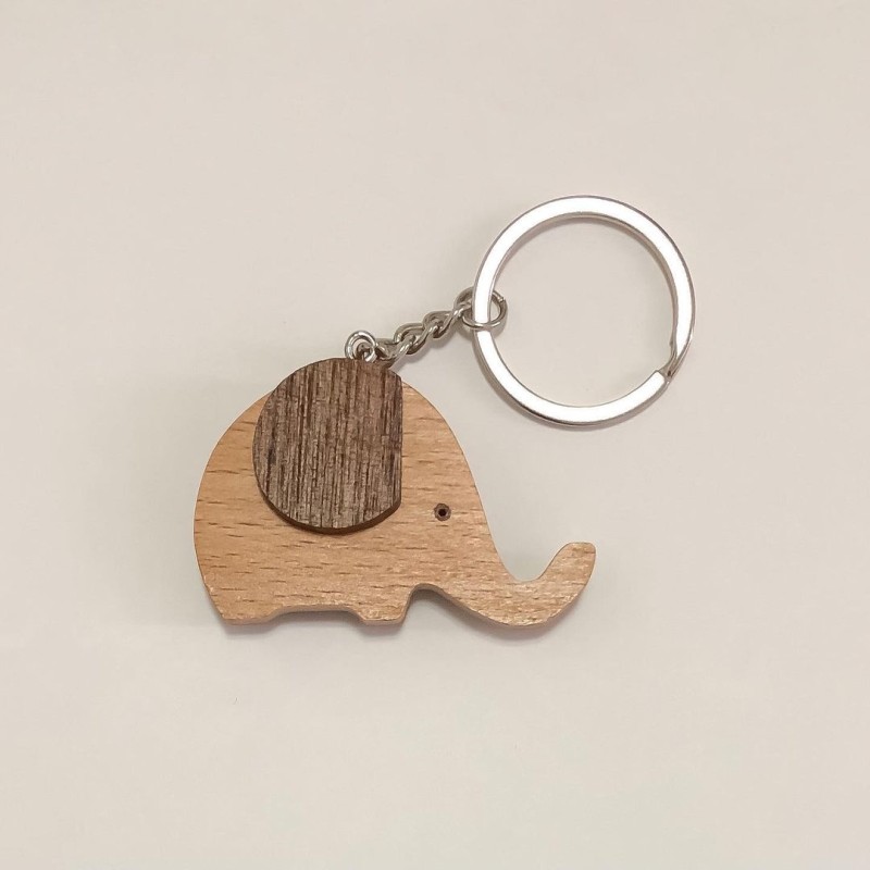 Custom Hot Selling Fashion Keychain Engraved Wooden Keychain with Small Cute Print