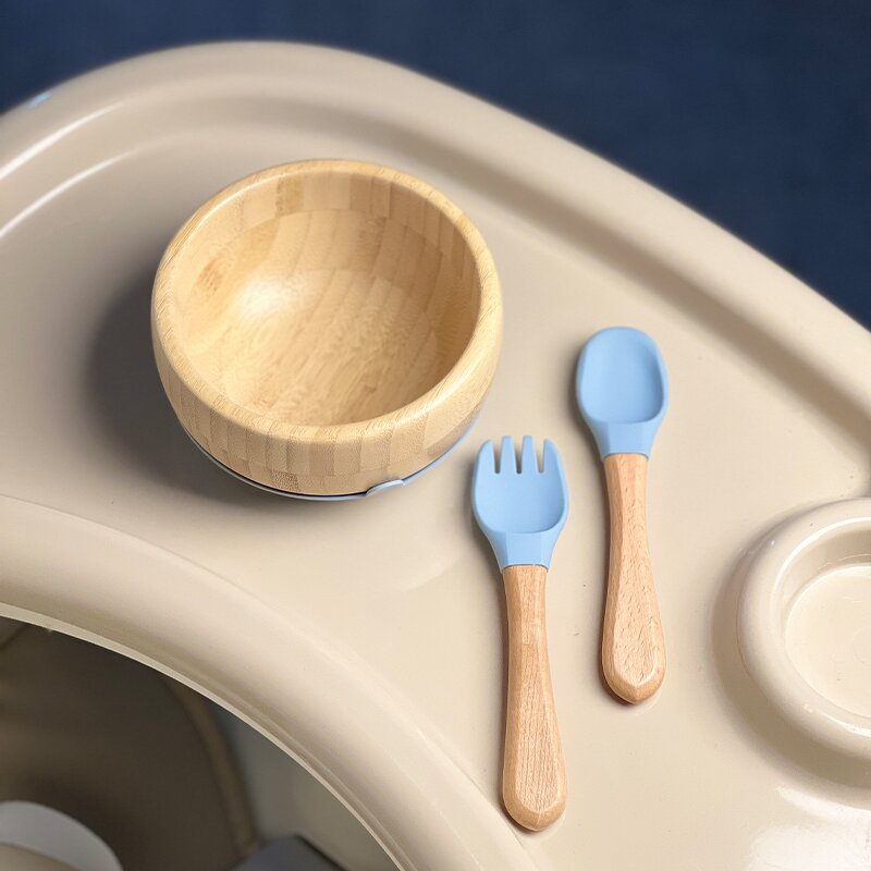 Wholesale Animal Bamboo Children's Eating Plate Bowl Silicone Baby Feeding Set