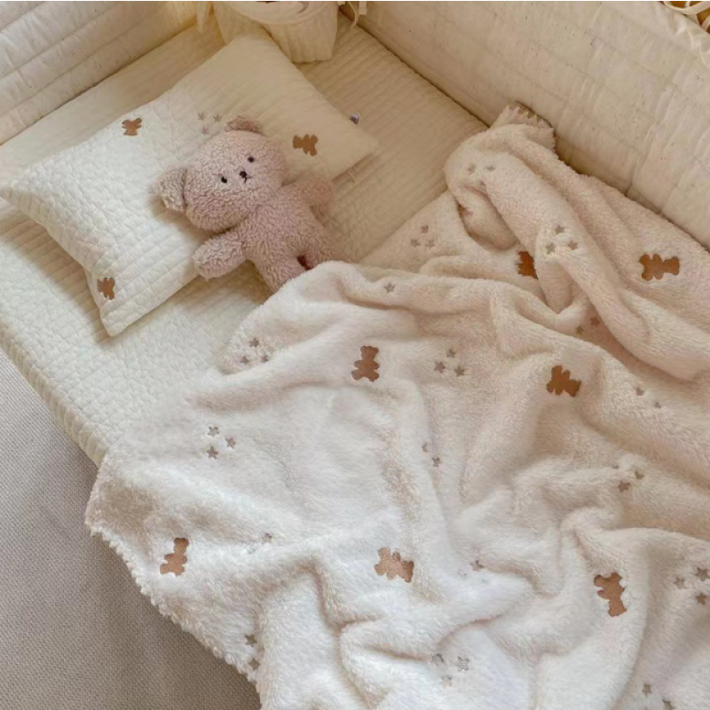 Winter Fluffy Blanket Embroidered Wool Animal Pattern Thick Blanket Newborn Soft Swaddle Blanket Children Baby