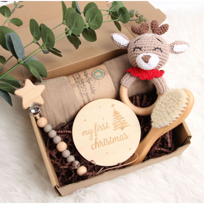 New Product Factory Wholesale Gift Basket Shower Essential Set Custom Gift Set Bamboo Cotton Muslin Baby Swaddle Blanket